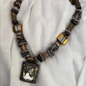 Metal necklace with stones